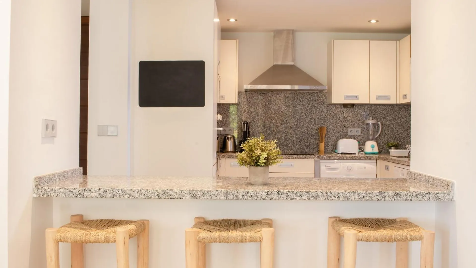 Bajo Moderno Con Estilo Boho Apartment Estepona