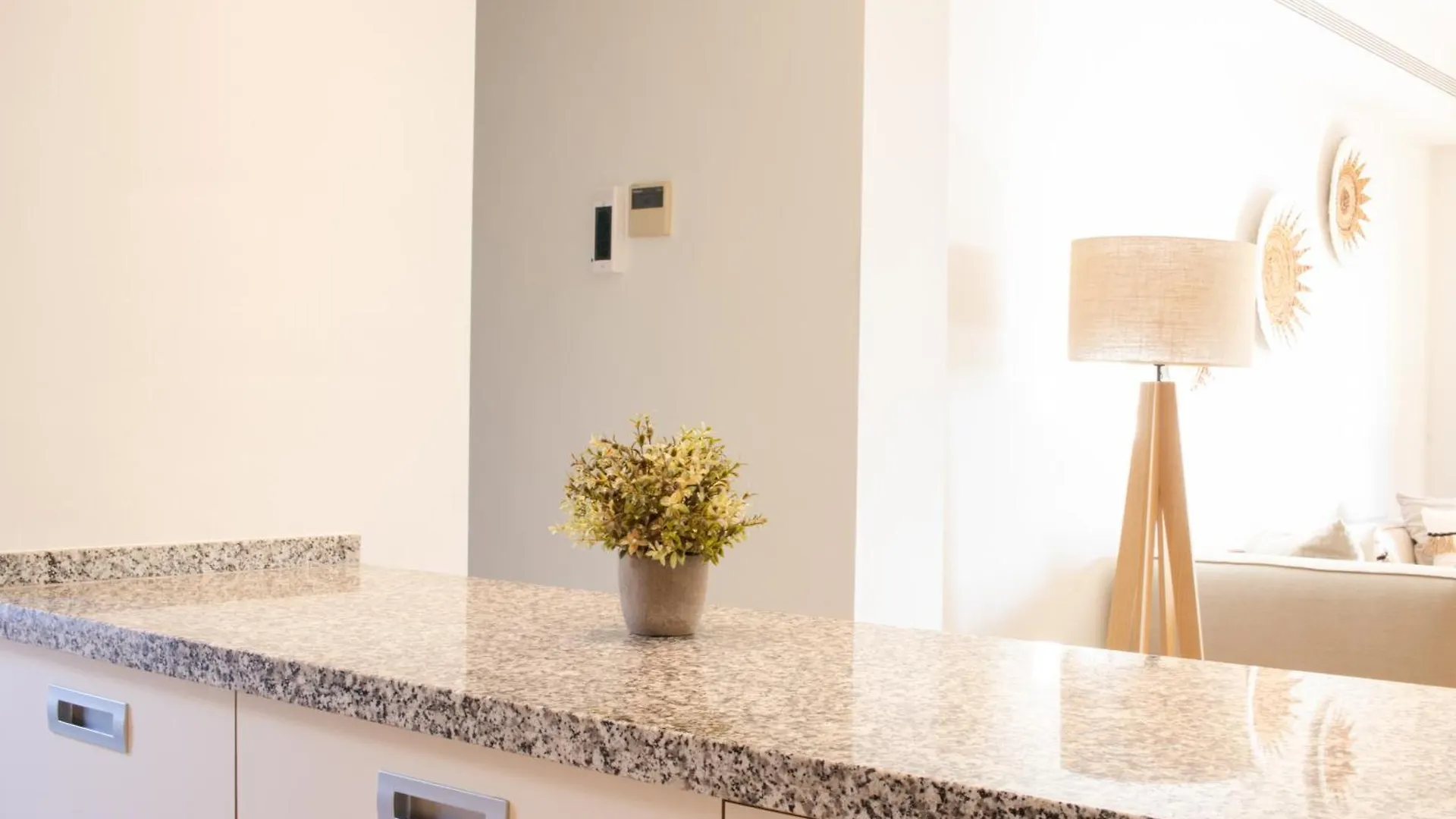 Bajo Moderno Con Estilo Boho Apartment Estepona