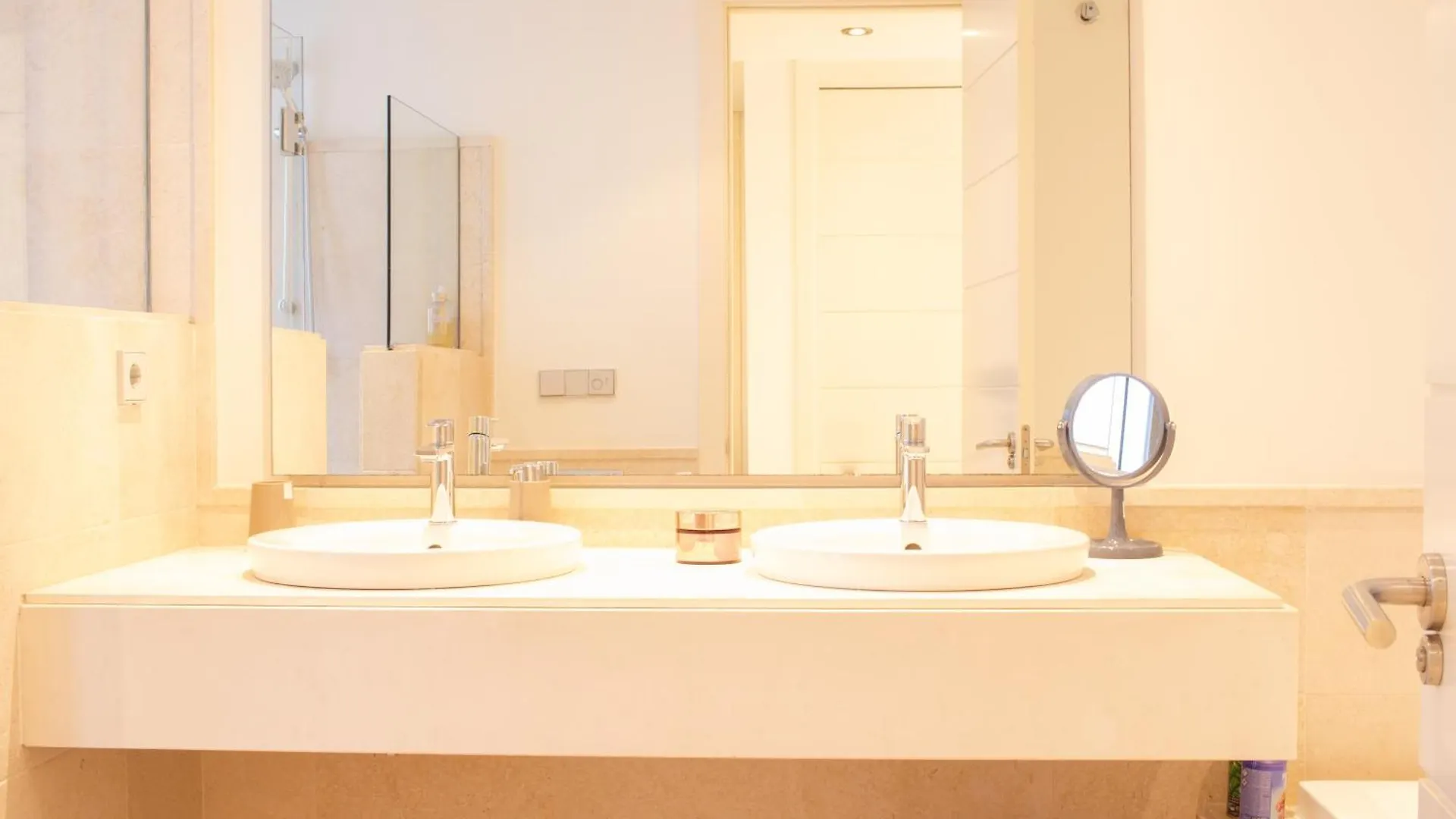 Bajo Moderno Con Estilo Boho Apartment Estepona Spain