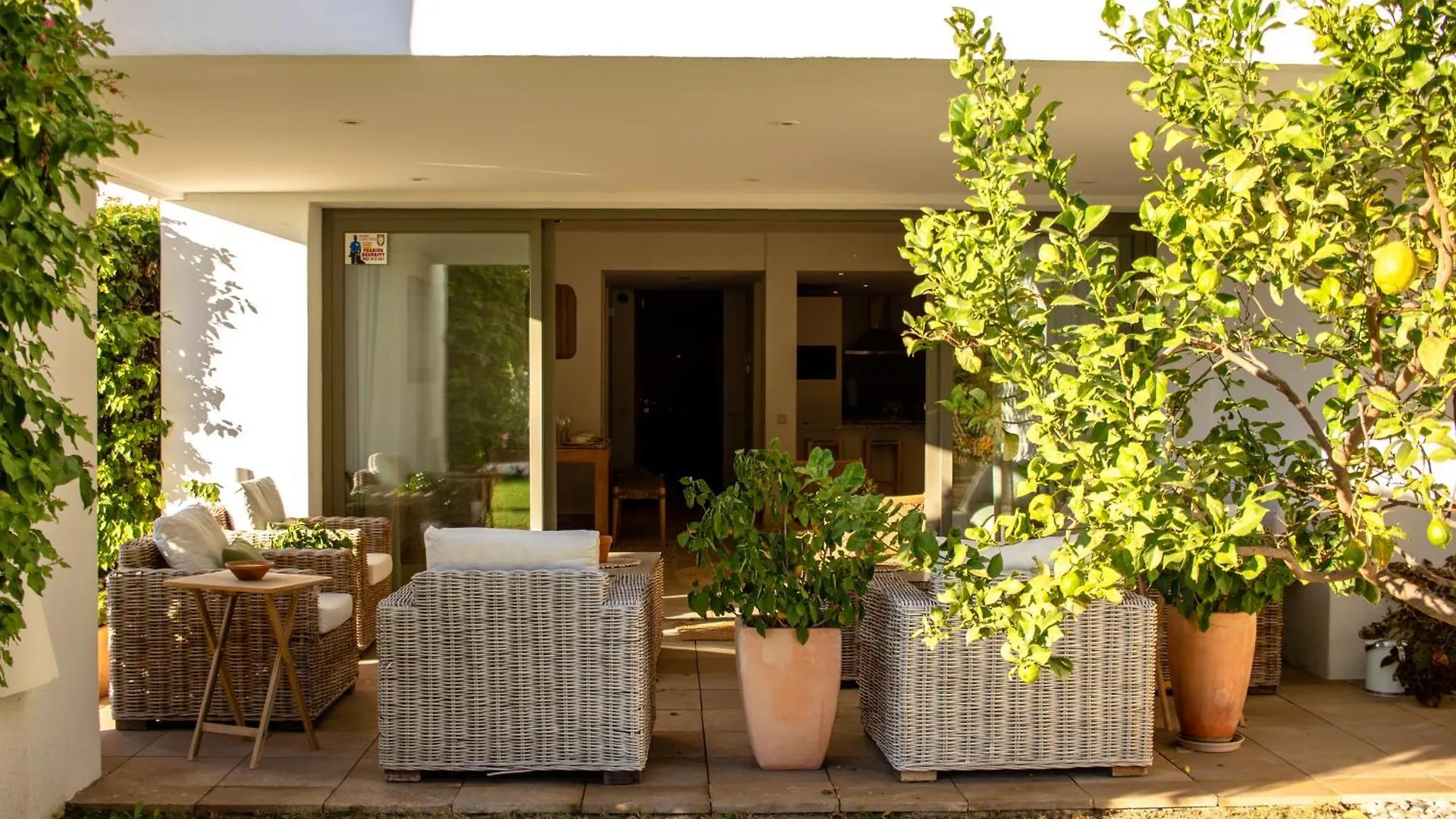 Bajo Moderno Con Estilo Boho Apartment Estepona 0*,