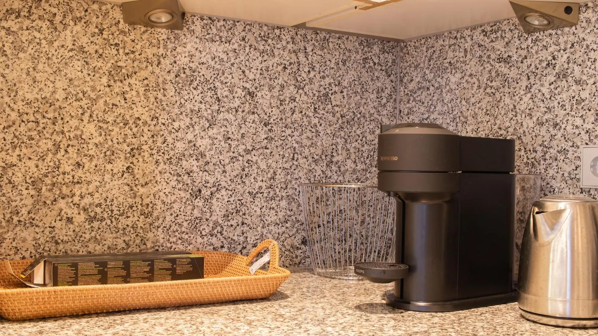Bajo Moderno Con Estilo Boho Apartment Estepona Spain